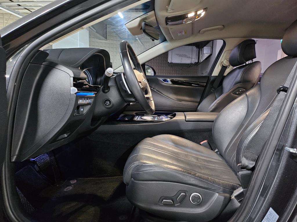 Genesis G80 - Vista 6