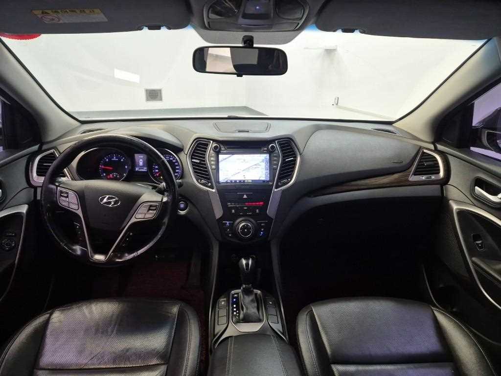 HYUNDAI Santa Fe - Vista 7