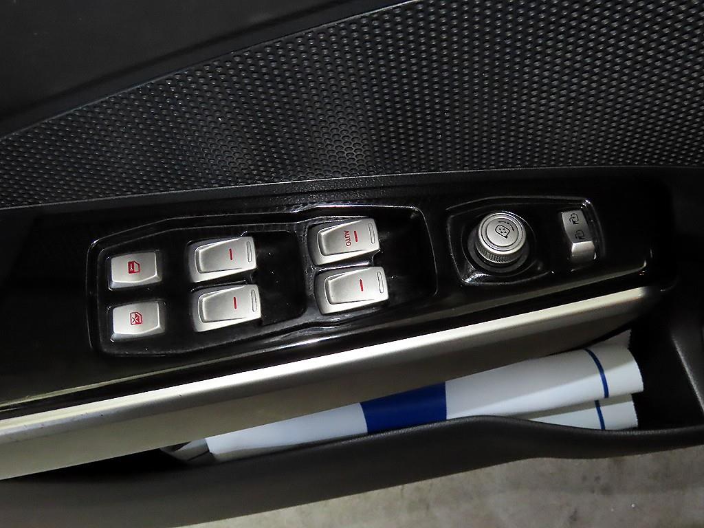 Ssangyong Tivoli 2015 Azul - Importación desde Corea - HF Imports Iquique - Foto 14