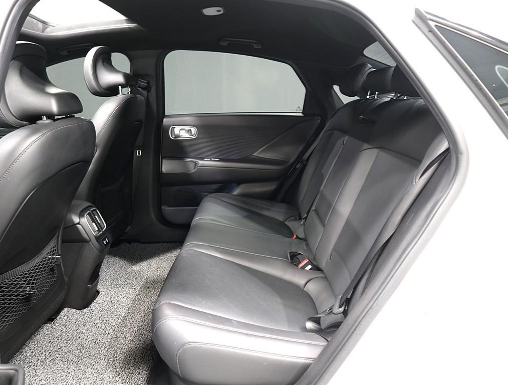 HYUNDAI Ioniq 6 - Vista 10