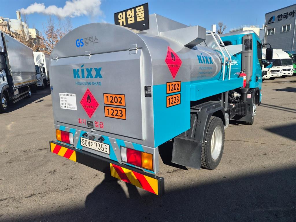 medium and large cargo Rory - Vista 8