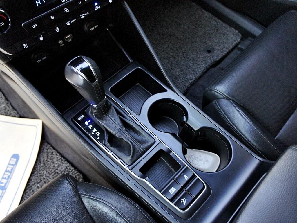 HYUNDAI Tucson 2017 Blanco - Importación desde Corea - HF Imports Iquique - Foto 11