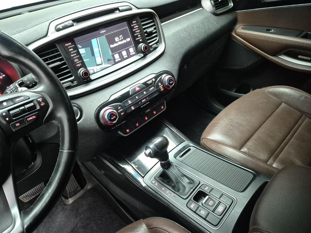 KIA Sorento - Vista 10