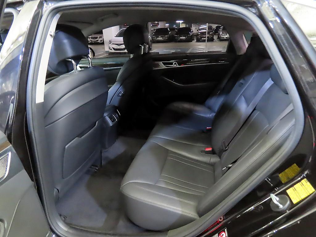 Genesis G80 - Vista 7