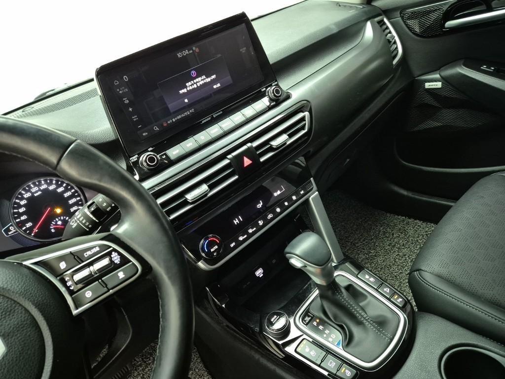 KIA Seltos - Vista 9