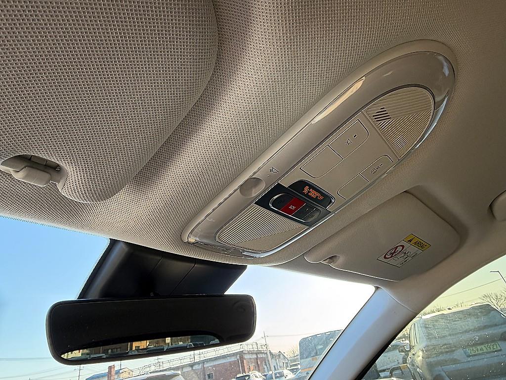 HYUNDAI Ioniq 5 2023 Gris - Importación desde Corea - HF Imports Iquique - Foto 16