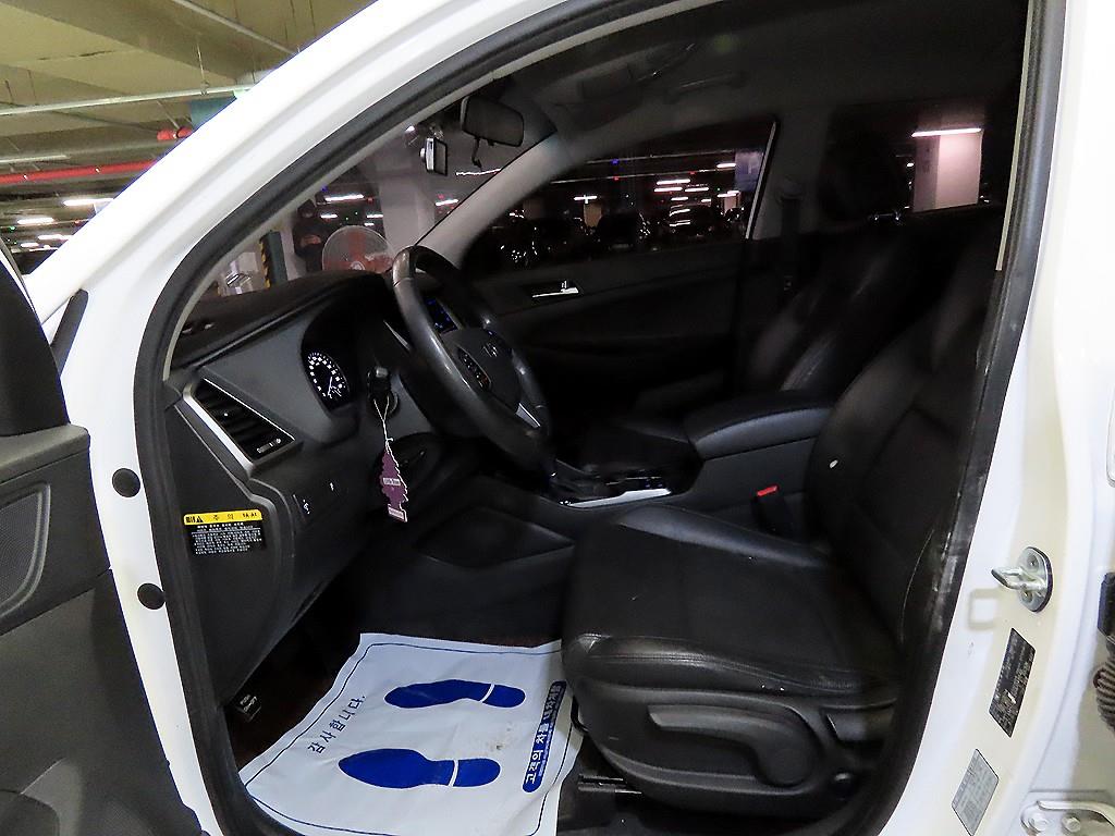 HYUNDAI Tucson - Vista 6