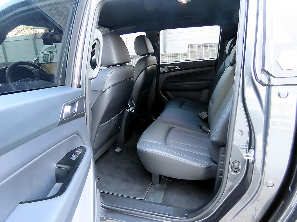 Ssangyong Rexton - Vista 6