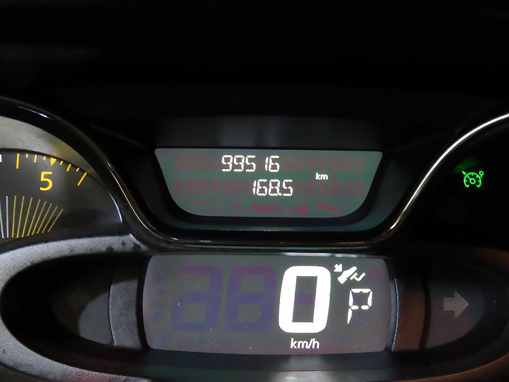 SAMSUNG QM3 - Vista 9