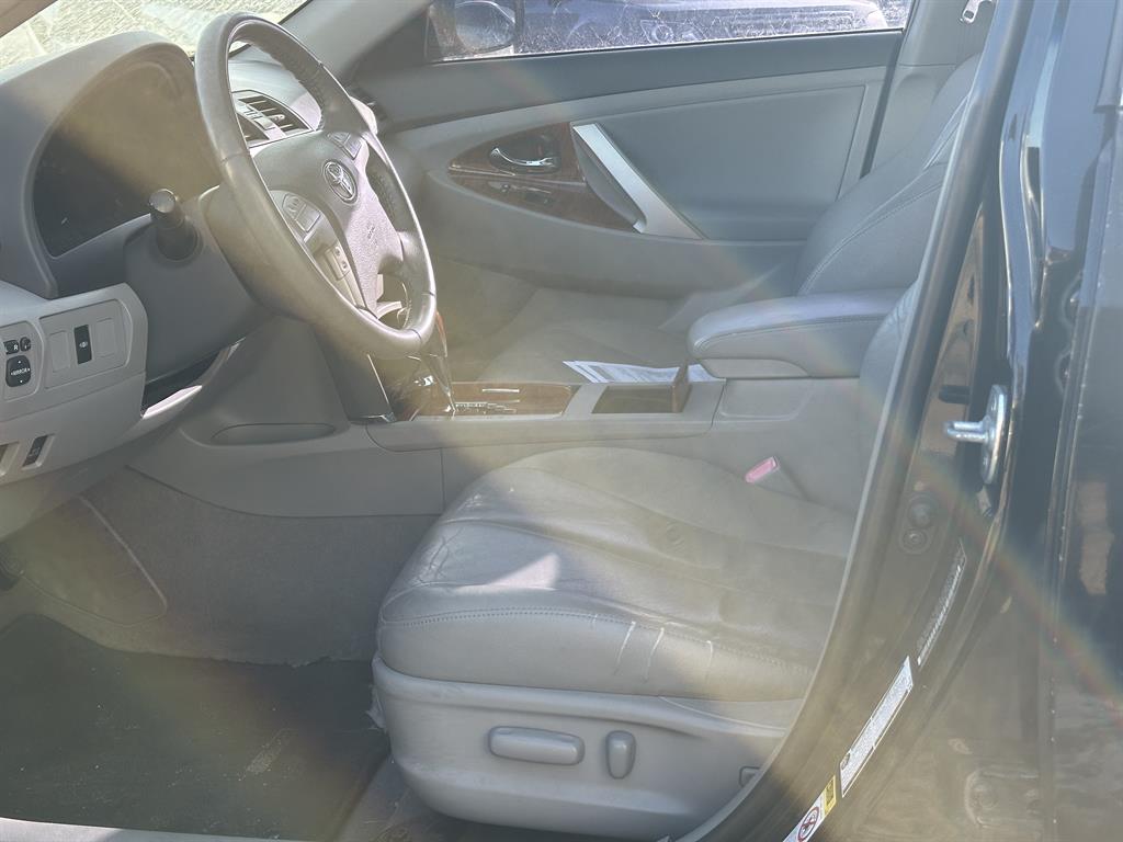 Toyota Camry - Vista 6