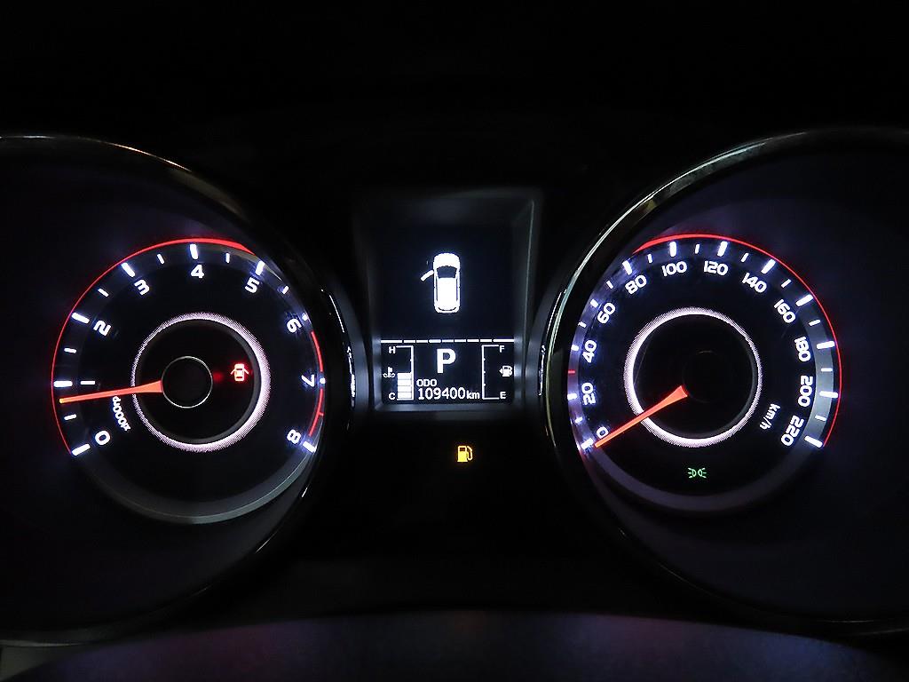 Ssangyong Tivoli - Vista 9