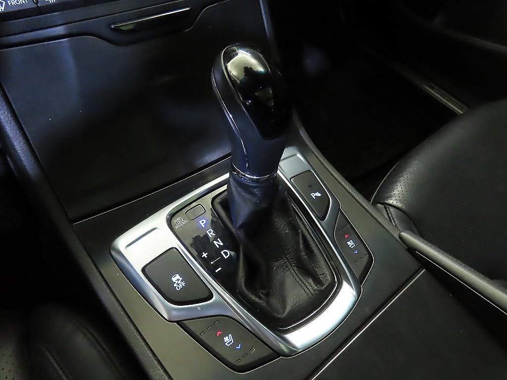 HYUNDAI Grandeur - Vista 12