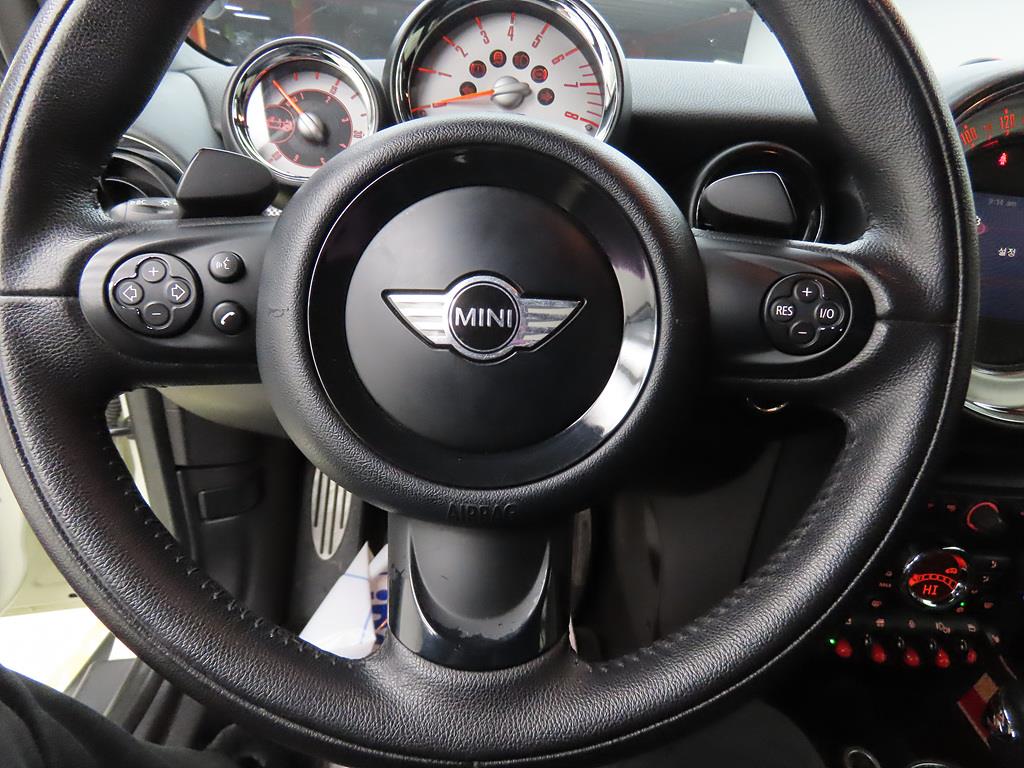 Mini Cooper Convertible - Vista 9