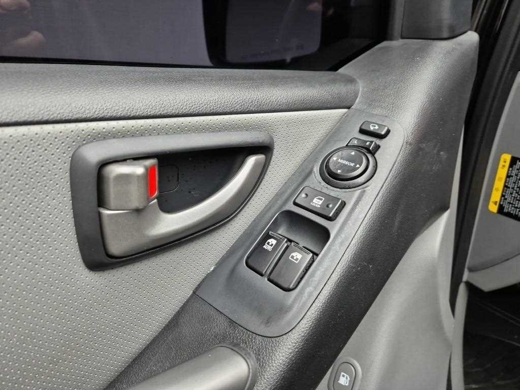 HYUNDAI Starex 2019 Negro - Importación desde Corea - HF Imports Iquique - Foto 15