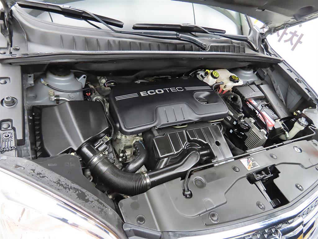 Chevrolet Orlando 2018 Gris - Importación desde Corea - HF Imports Iquique - Foto 19