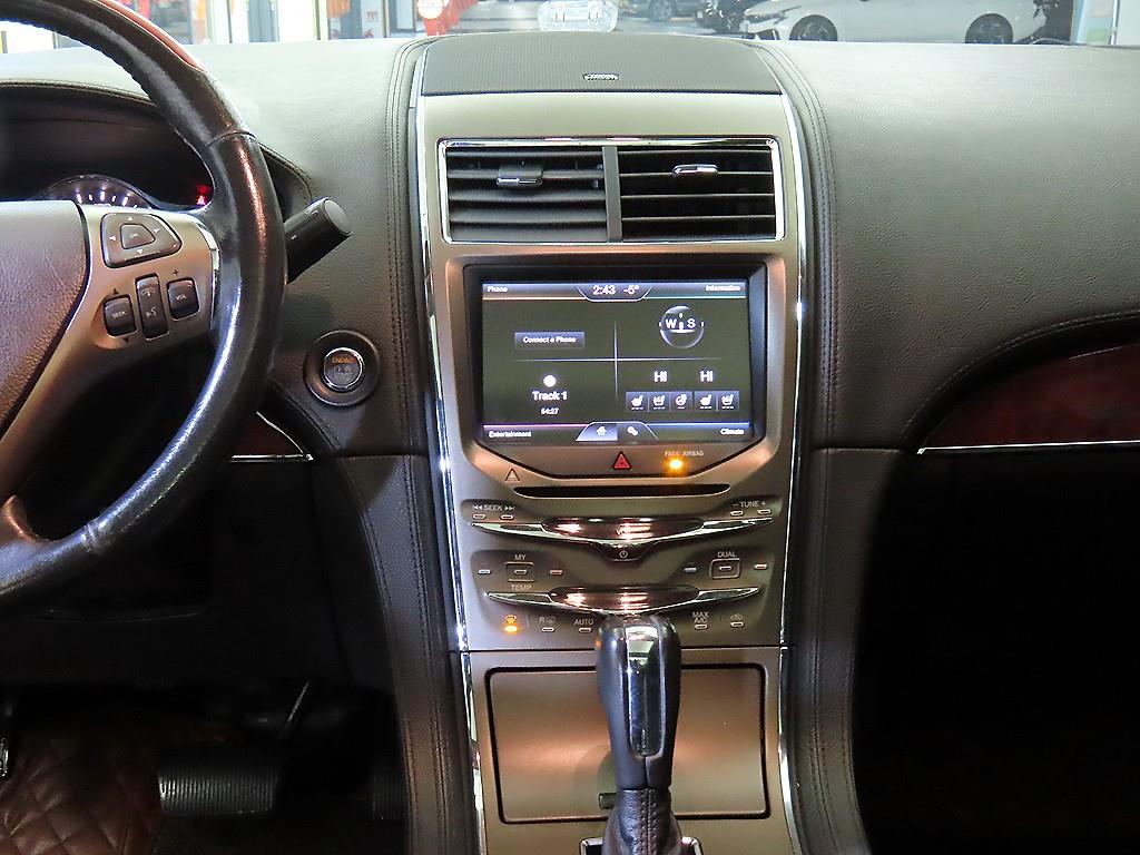 Lincoln MKX - Vista 11