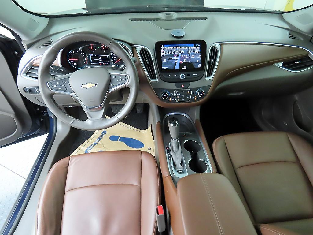 Chevrolet Malibu - Vista 7