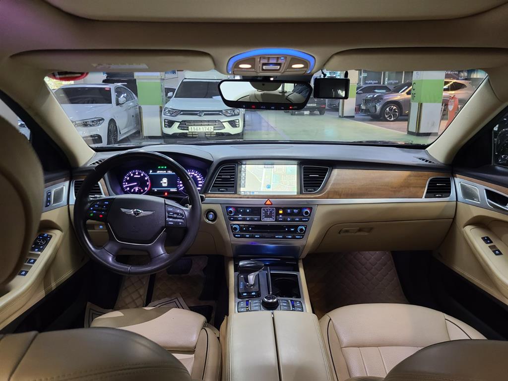 Genesis G80 - Vista 8