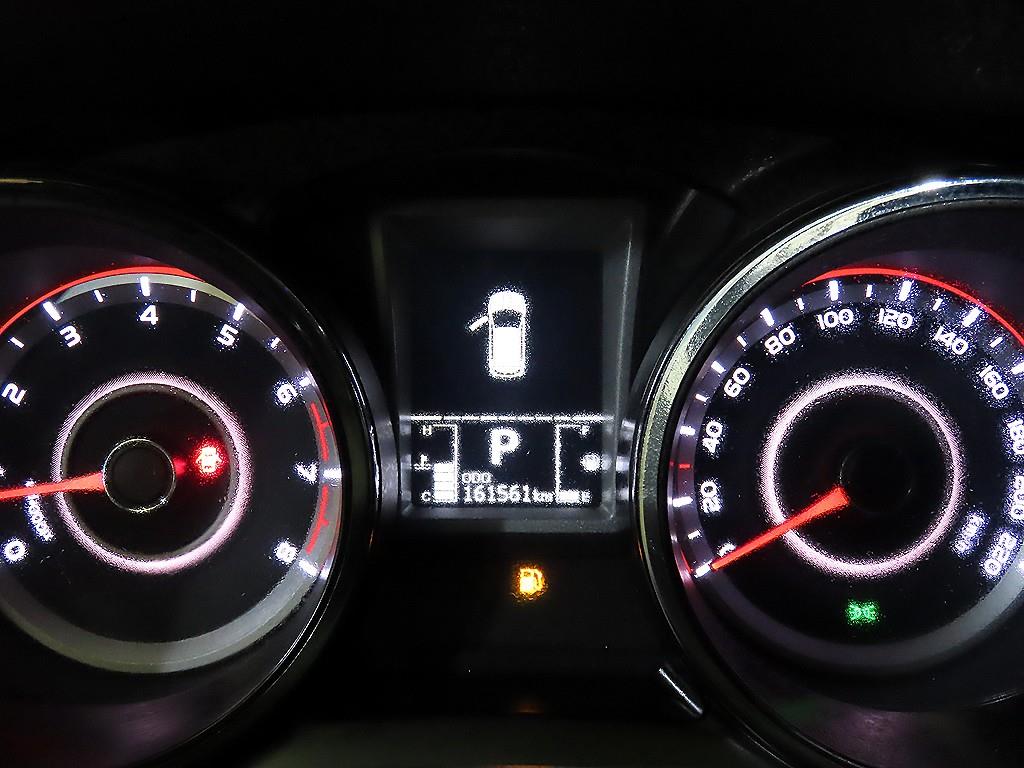 Ssangyong Tivoli - Vista 9