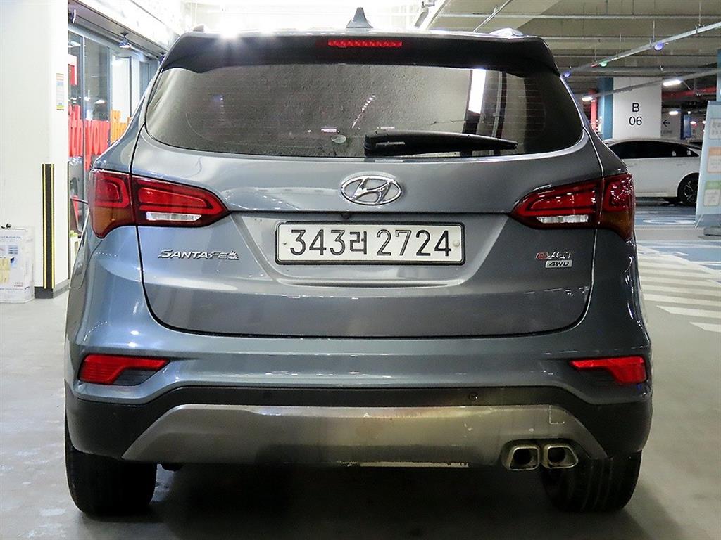 HYUNDAI Santa Fe - Vista 5