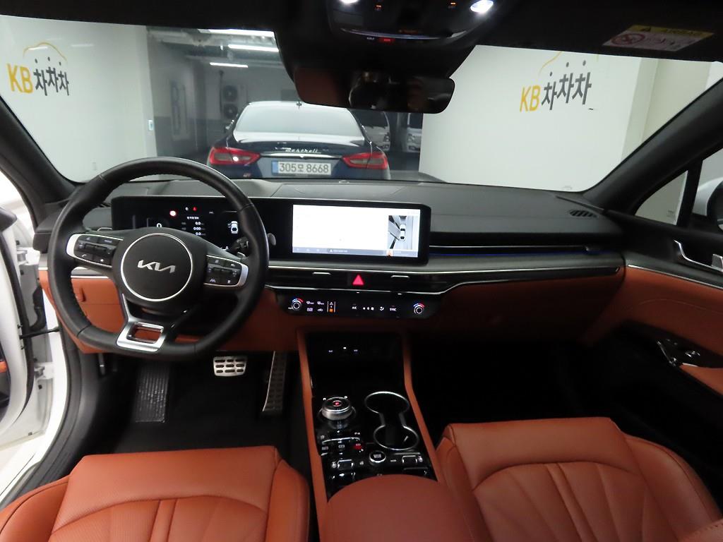 KIA K5 - Vista 6