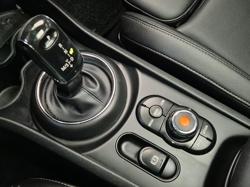 Mini Clubman - Vista 8