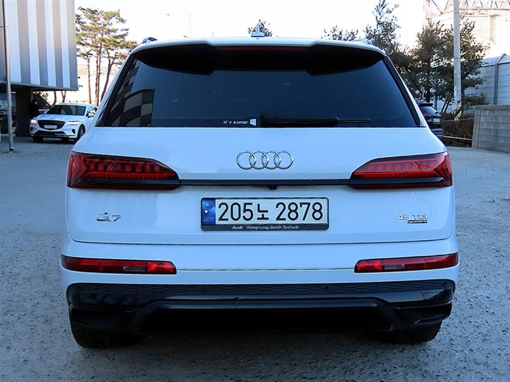 Audi Q7 - Vista 4