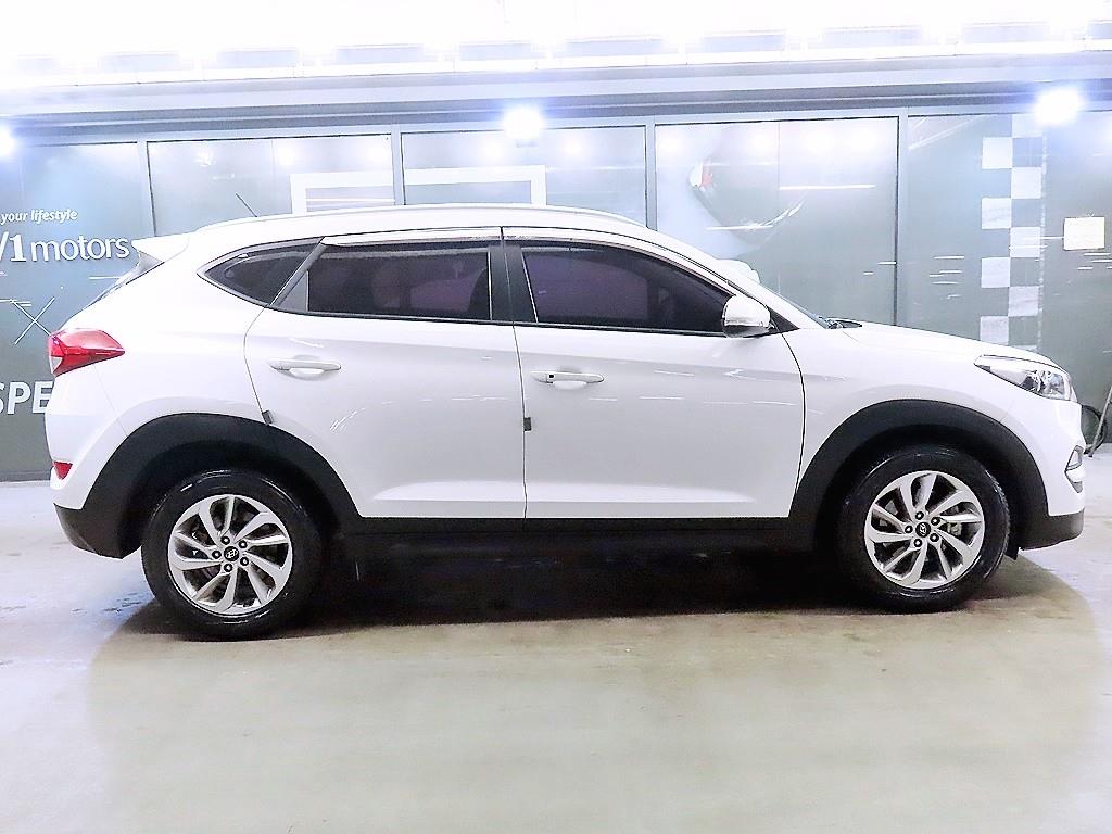 HYUNDAI Tucson - Vista 3