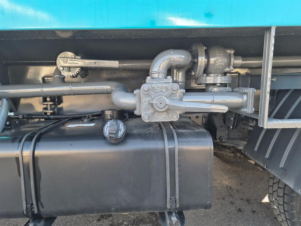 medium and large cargo Rory - Vista 12