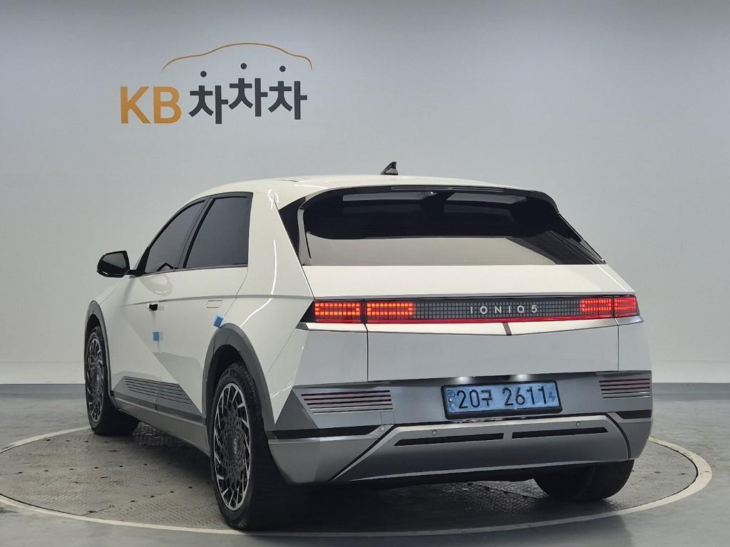 HYUNDAI Ioniq 5 - Vista 2