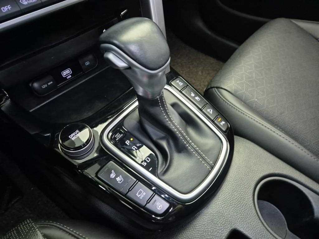 KIA Seltos - Vista 8