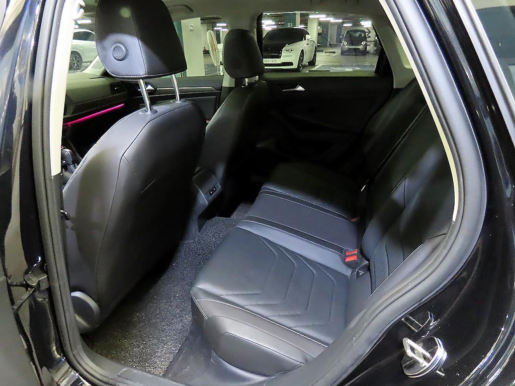 Volkswagen Jetta - Vista 7