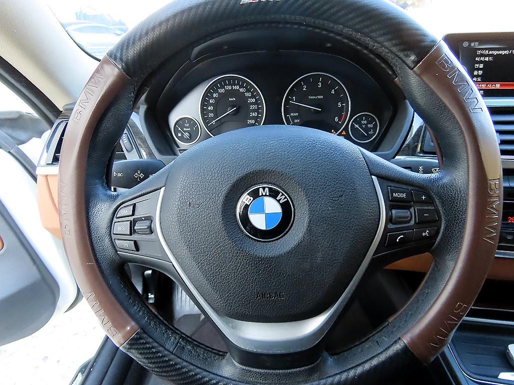 BMW 4 Series - Vista 8