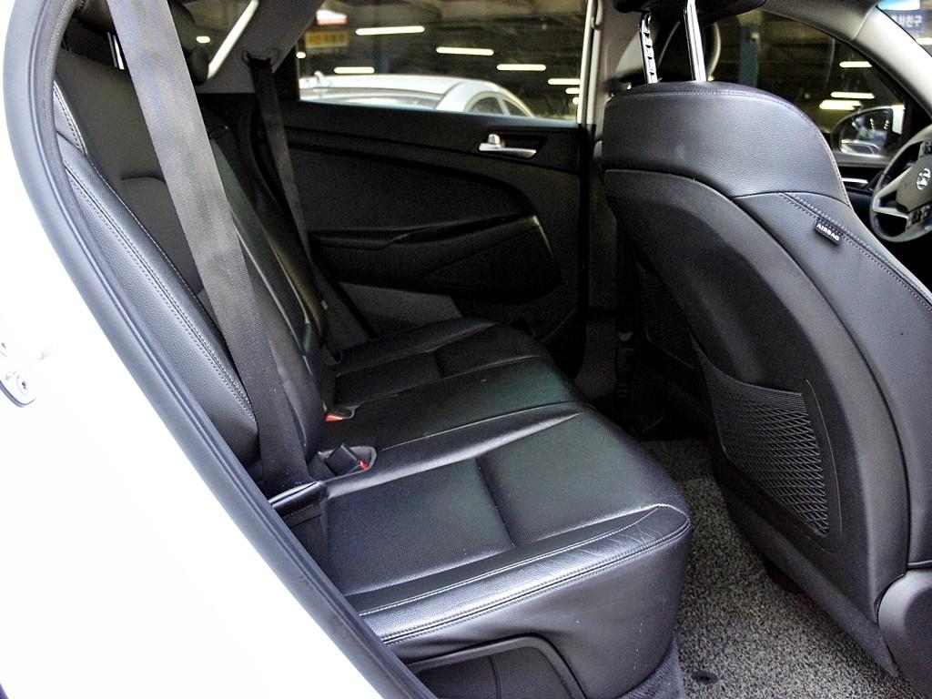 HYUNDAI Tucson - Vista 11