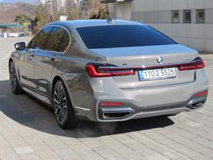 BMW 7 Series - Vista 8