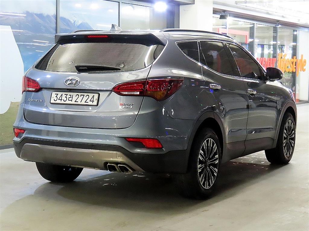 HYUNDAI Santa Fe - Vista 4