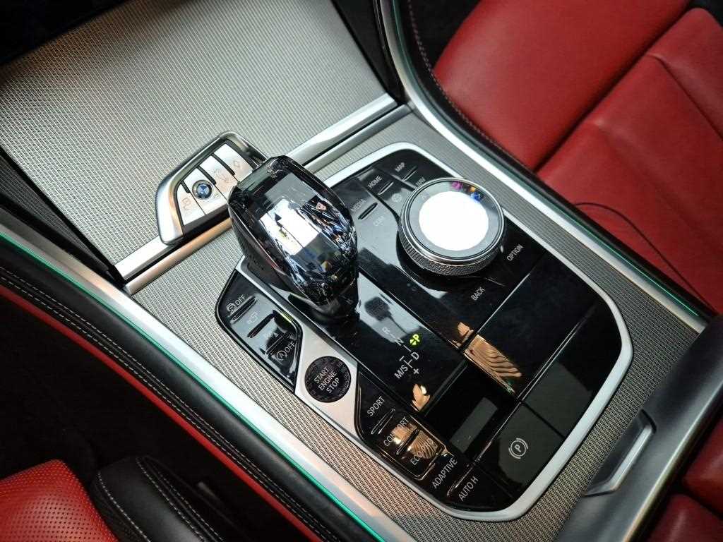 BMW 8 Series - Vista 8