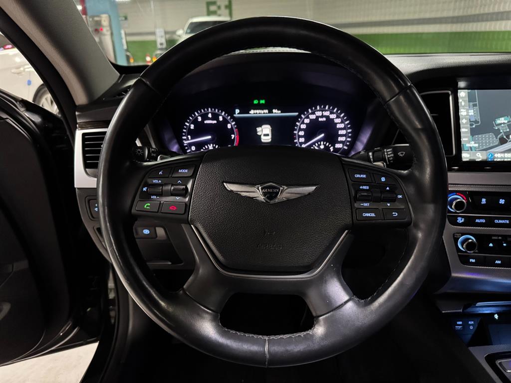 Genesis G80 - Vista 8