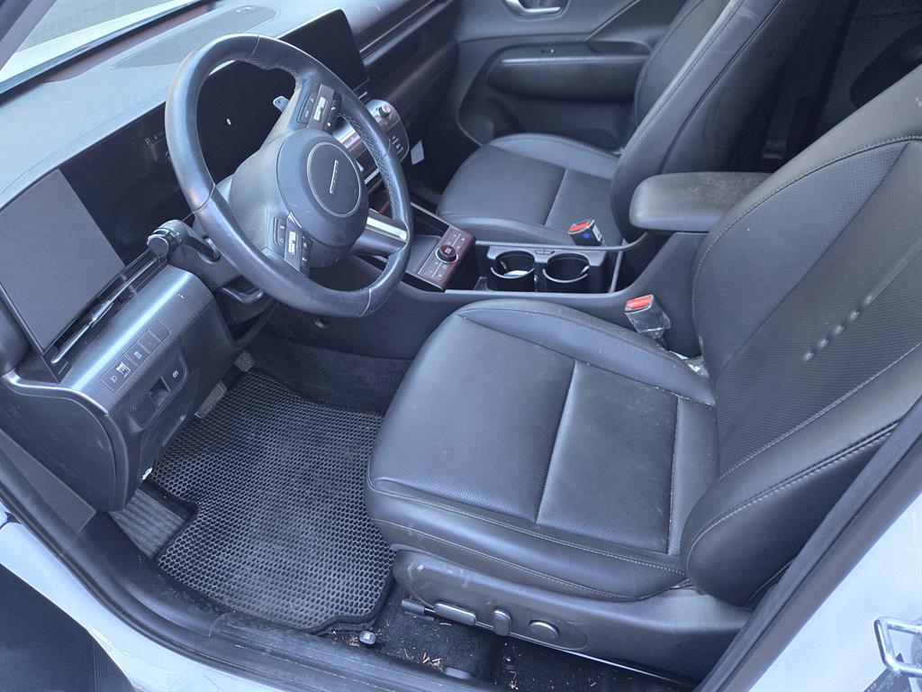 HYUNDAI Kona - Vista 5