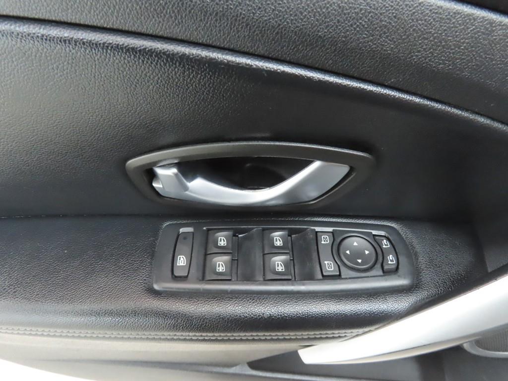 SAMSUNG SM3 - Vista 10