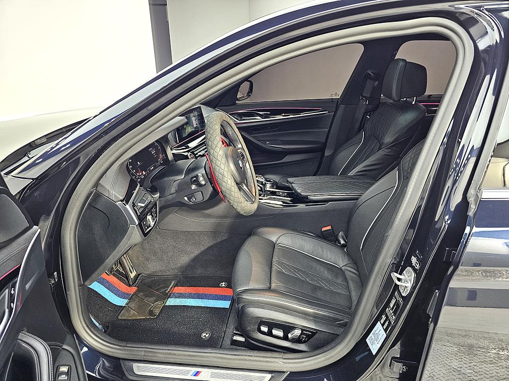 BMW 5 Series - Vista 8