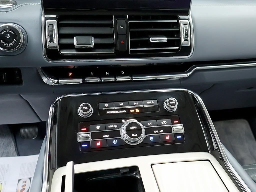 Lincoln Navigator 2018 Azul - Importación desde Corea - HF Imports Iquique - Foto 9