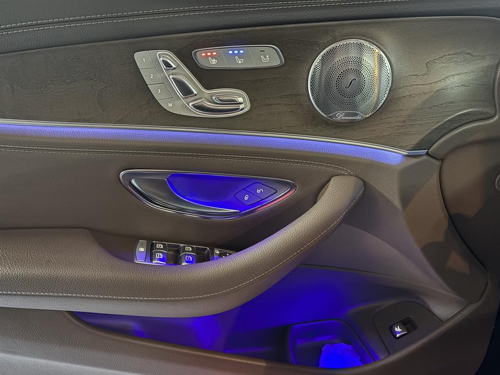 Mercedes Benz E class 2018 Negro - Importación desde Corea - HF Imports Iquique - Foto 14