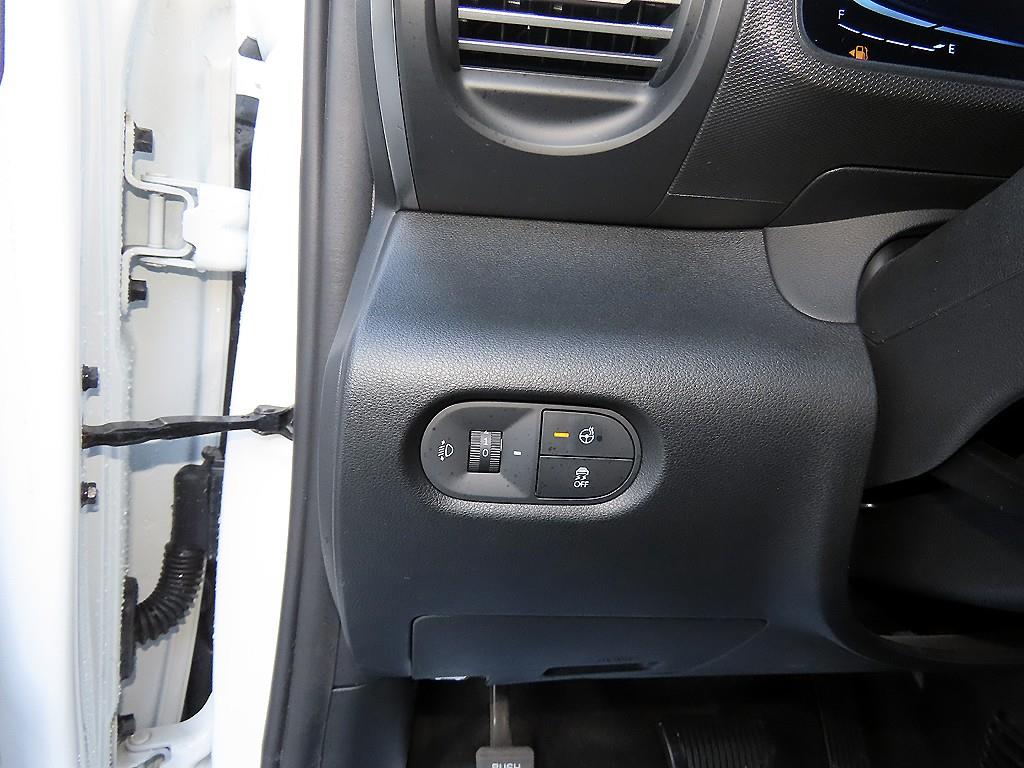 HYUNDAI Casper - Vista 12