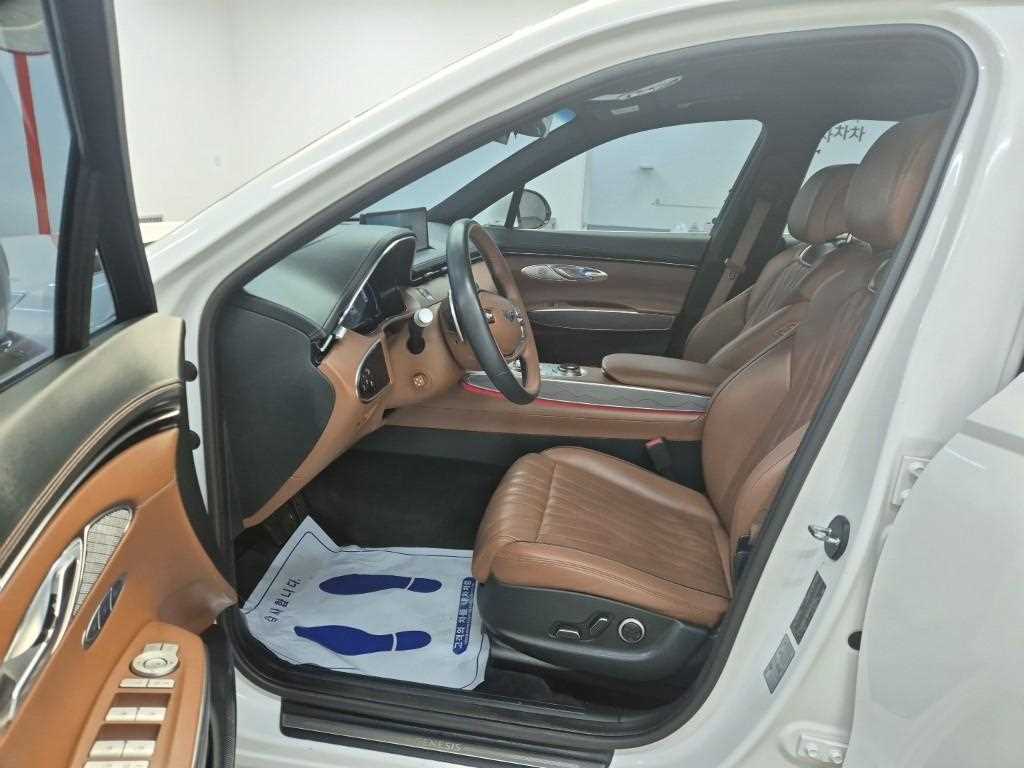 Genesis GV70 - Vista 11