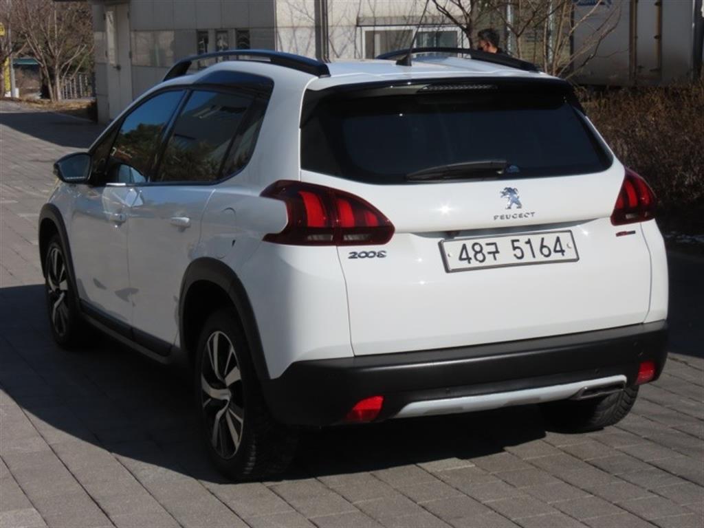Peugeot 2008 - Vista 7