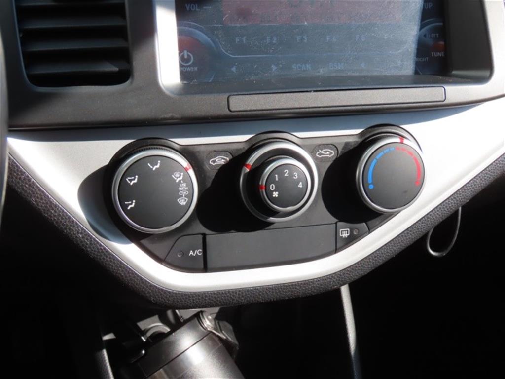 KIA Morning 2013 the color of pearl - Importación desde Corea - HF Imports Iquique - Foto 8