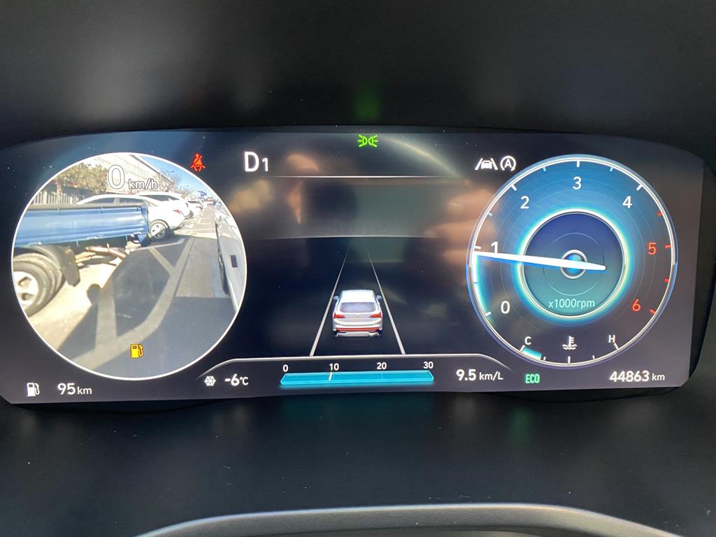 HYUNDAI Santa Fe - Vista 5