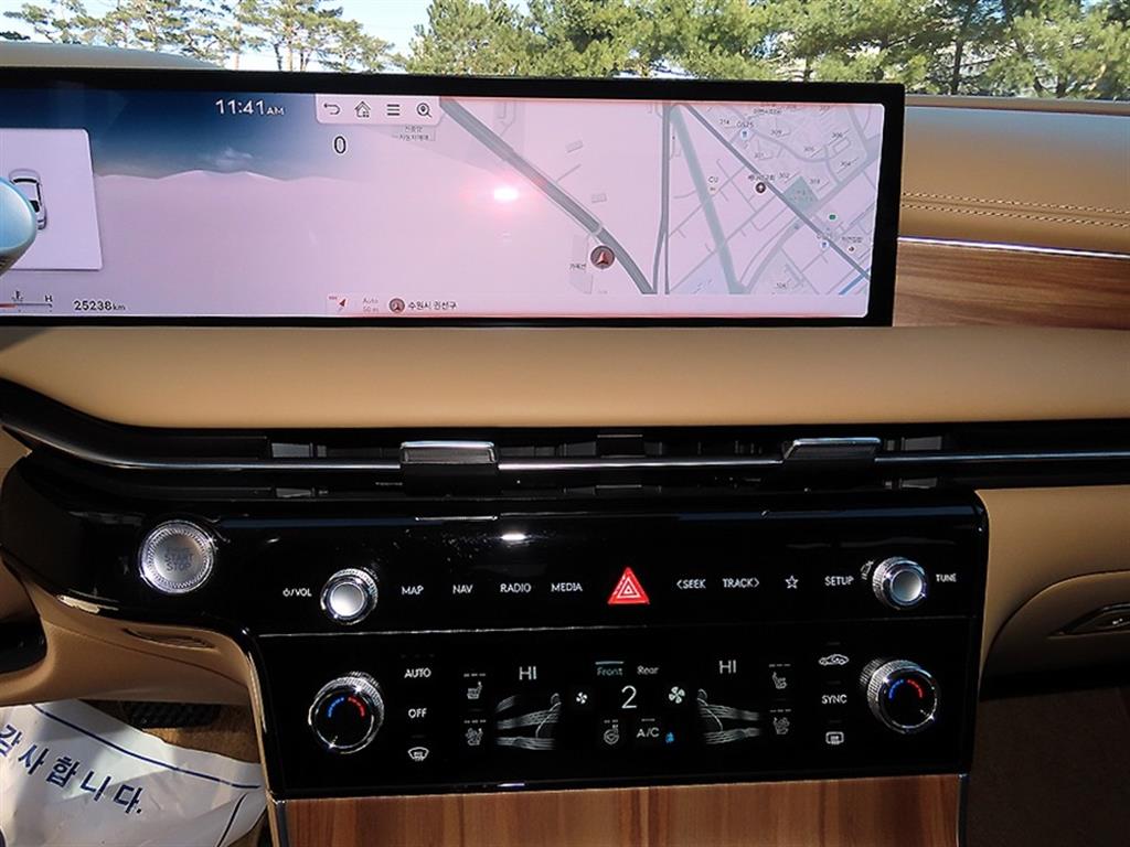 Genesis G80 2025 Gris - Importación desde Corea - HF Imports Iquique - Foto 13