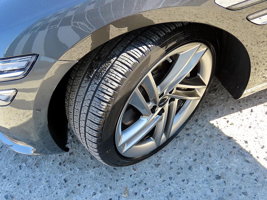 Genesis G80 2025 Gris - Importación desde Corea - HF Imports Iquique - Foto 20